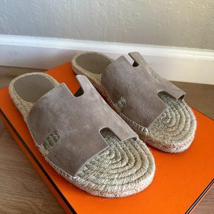 Hermès - Antigua Espadrille